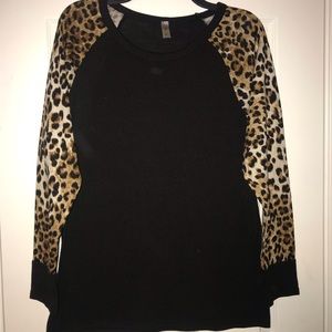 Leopard print long sleeve top